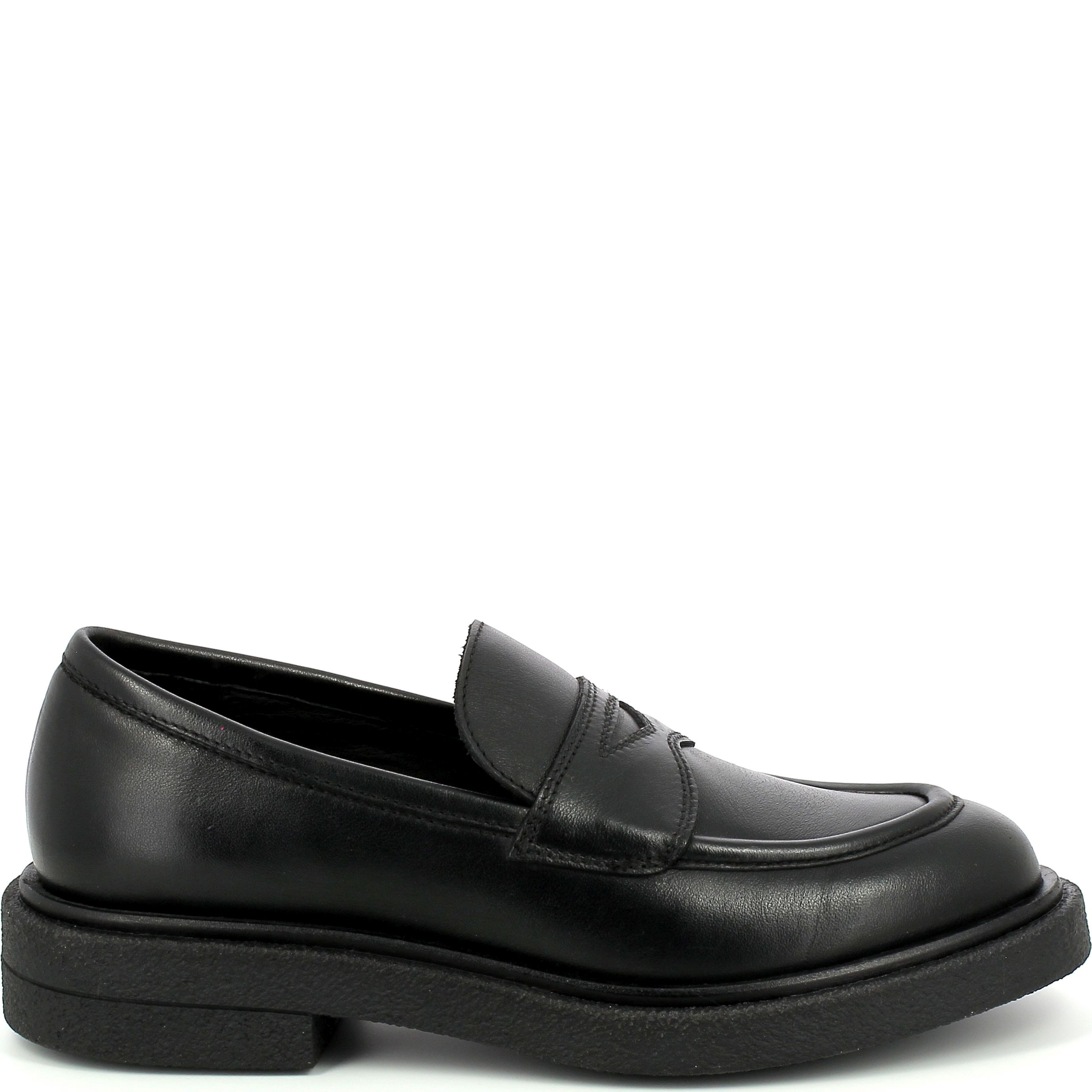 CARMENS Loaferiai moterims, Juoda, Brook clam loafers 2