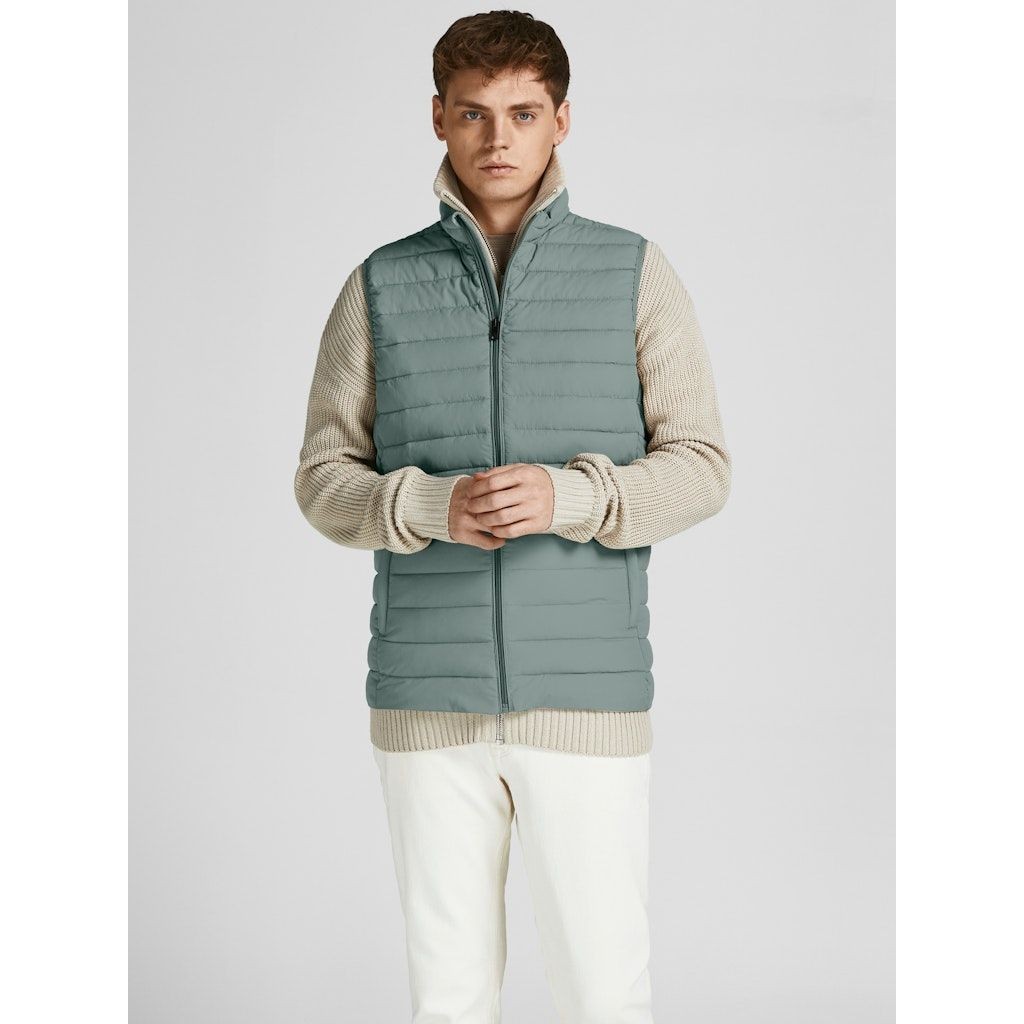 JACK & JONES Striukė vyrams, JJERECYCLE BODYWARME 3