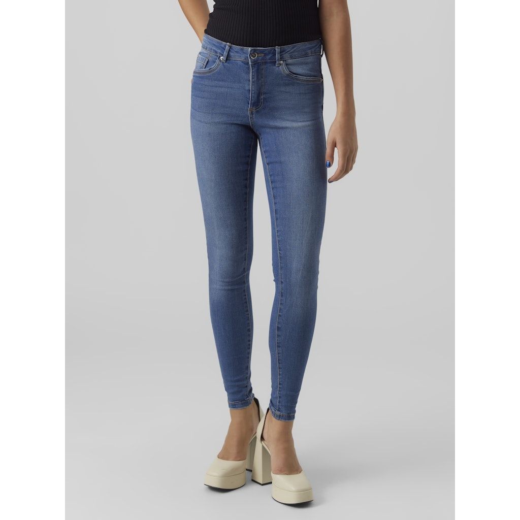 VERO MODA Tiesūs džinsai moterims, Mėlyna, VMALIA MR S SHAPE J V 2