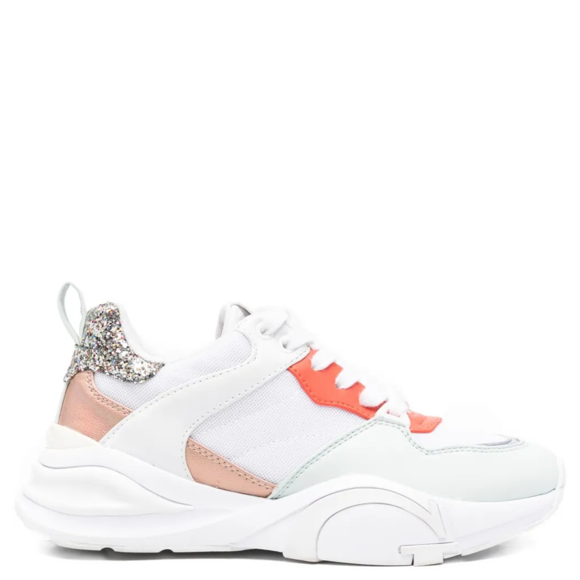 GUESS Bateliai - NENAUDOJAMA moterims, BESTIE3 2