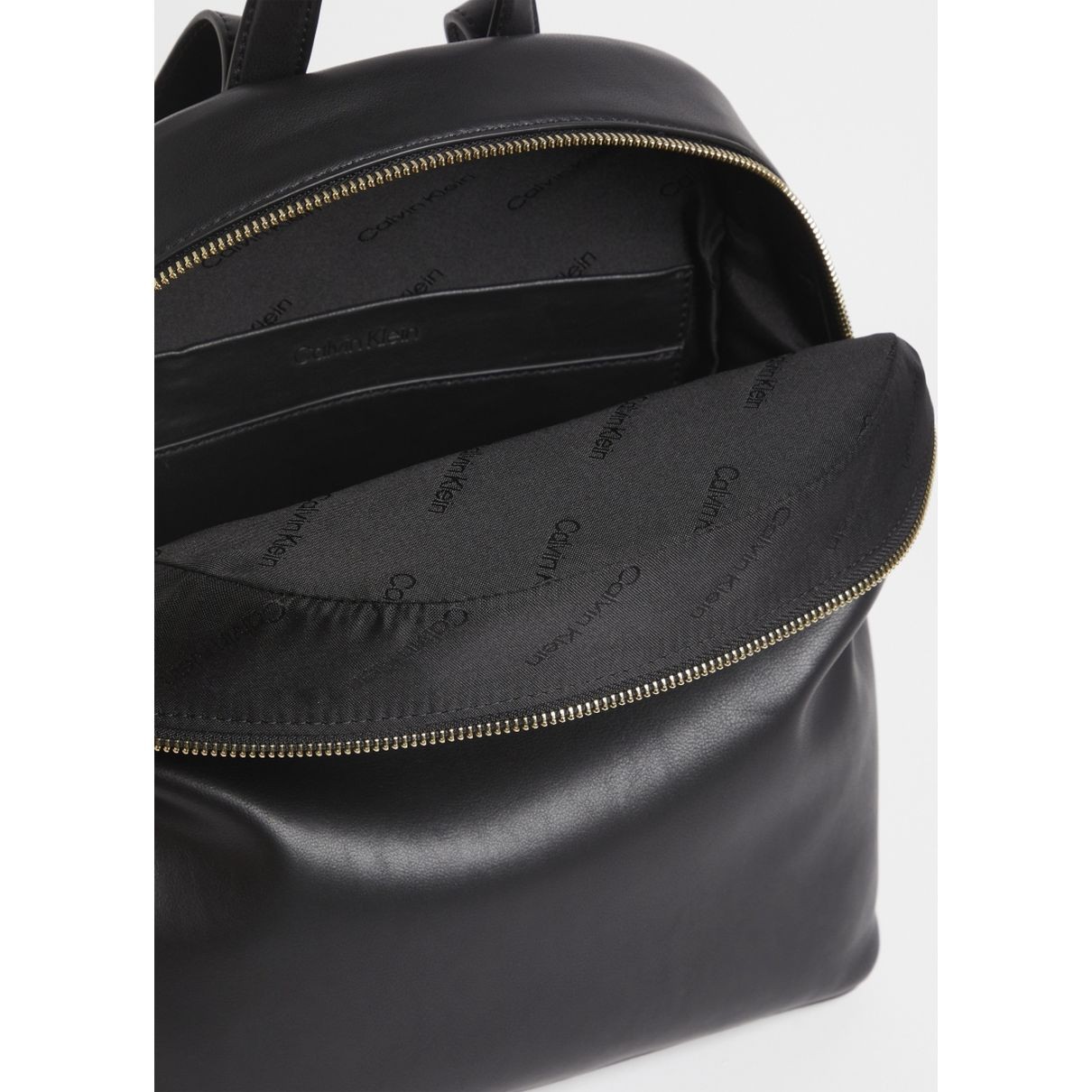 CALVIN KLEIN Kuprinė moterims, Juoda, Re-lo domed backpack 3