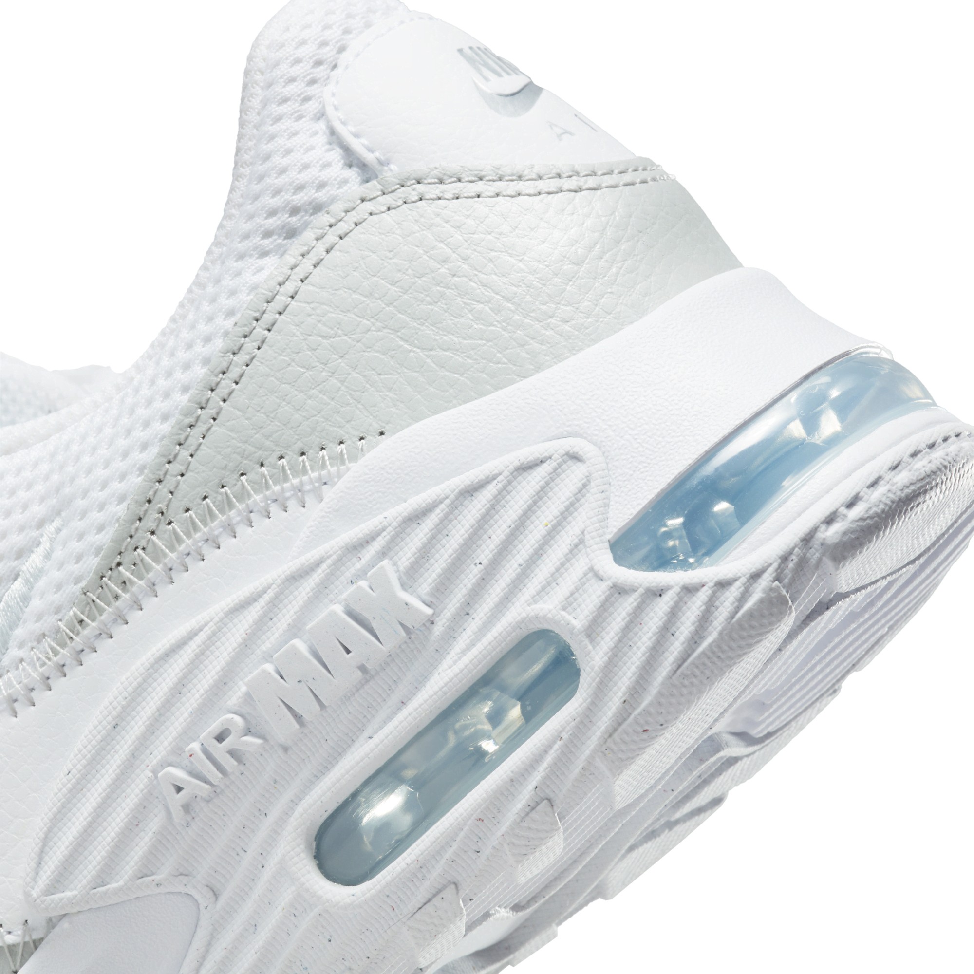 NIKE Laisvalaikio bateliai moterims, Balta, Air max excee trainers 6