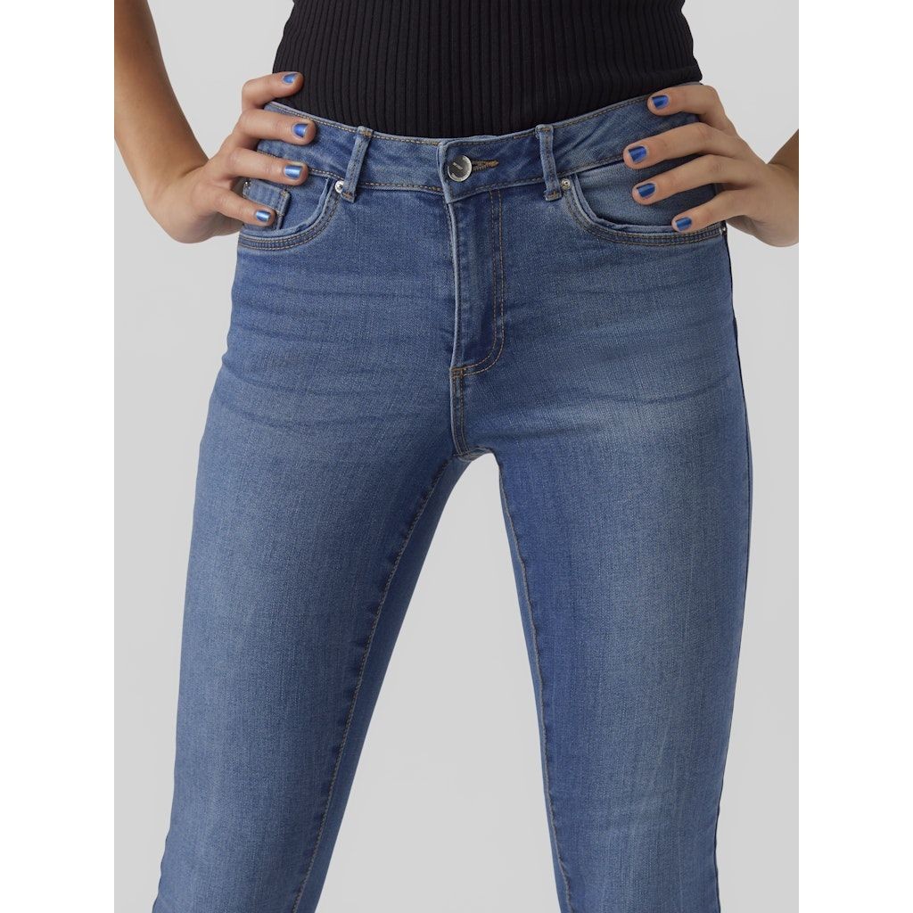 VERO MODA Tiesūs džinsai moterims, Mėlyna, VMALIA MR S SHAPE J V 5